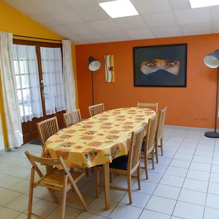 La Marquise - Vakantiehuis Neuvicq-Montguyon